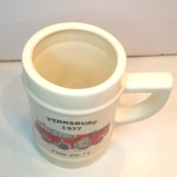 BEER Stein Firetruck Christmas Season Winter Reads Pennsburg 1977 Fire Co. #1 - Picture 7 of 13